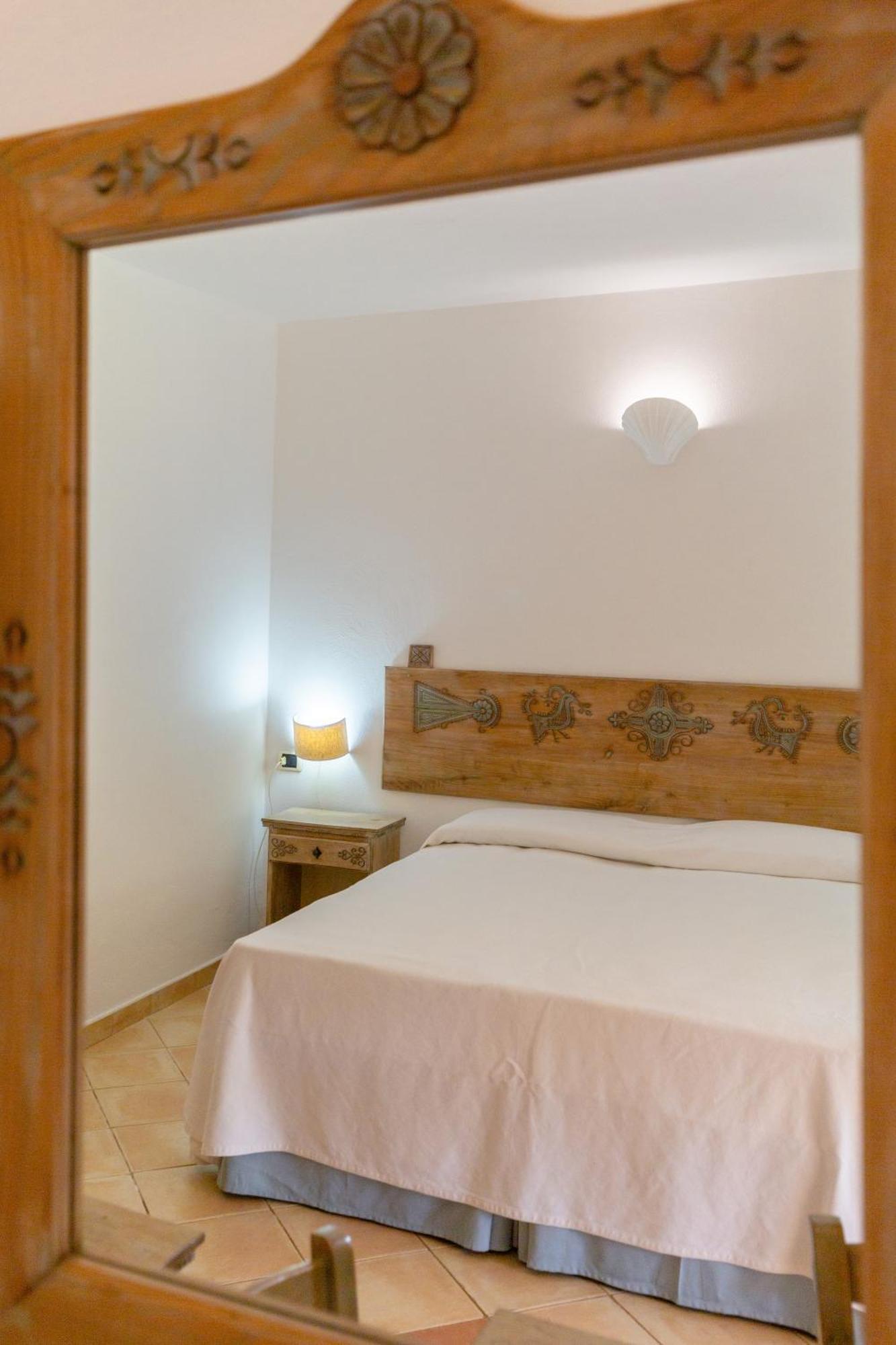 Porto Giunco Residence ヴィッラシミーウス エクステリア 写真